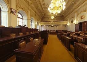 Ilustrační obrázek k Rozpuštěná sněmovna