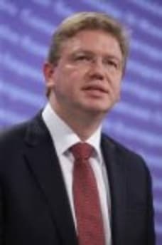 Štefan Füle