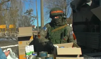 Ilustrační obrázek k Tak to vypadá, když okupanti vyráží na frontu