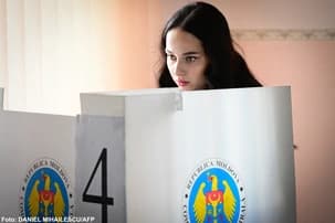 Ilustrační obrázek k Moldavské referendum o EU bylo těsné, k záhadnému zvratu ale nedošlo