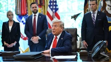 Ilustrační obrázek k Prezident Trump pouze oznámil svůj záměr, korespondenční volbu nezrušil