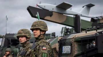 Ilustrační obrázek k Burcující polští vojáci jsou výtvorem AI