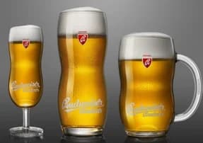 Ilustrační obrázek k EET, registr smluv a Budvar